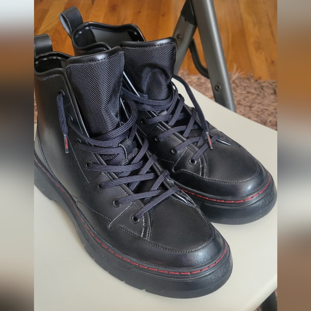 Hugo Men's Urian Hito Hightop Split Leather Trainers With Red Logo Men's Boots